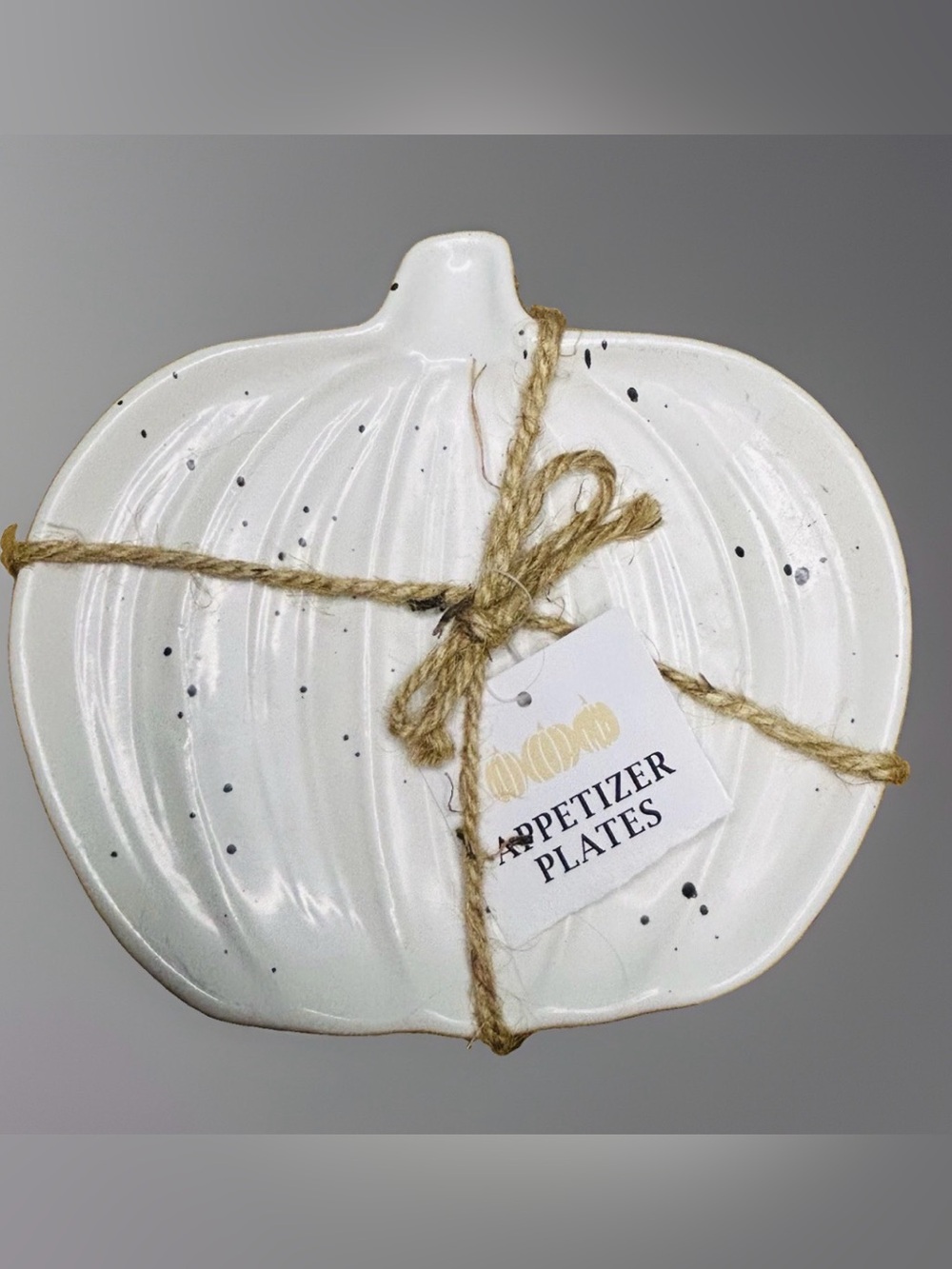Ankyo Development Harvest Thanksgiving Set Of 2 Pumpkin dessert Plates
